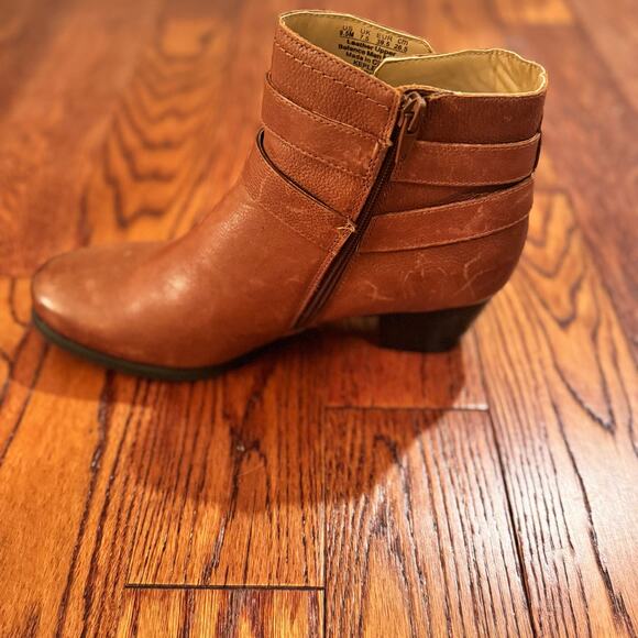 Naturalizer Kepler Women's 9.5 Brown Leather Closed Toe Booties Boho Western - Picture 4 of 13